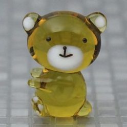 クマのガラス細工