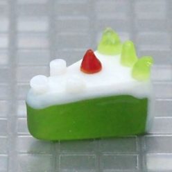 ケーキのガラス細工