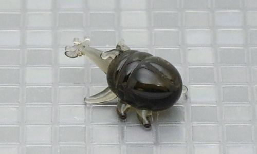 カブトムシのガラス細工